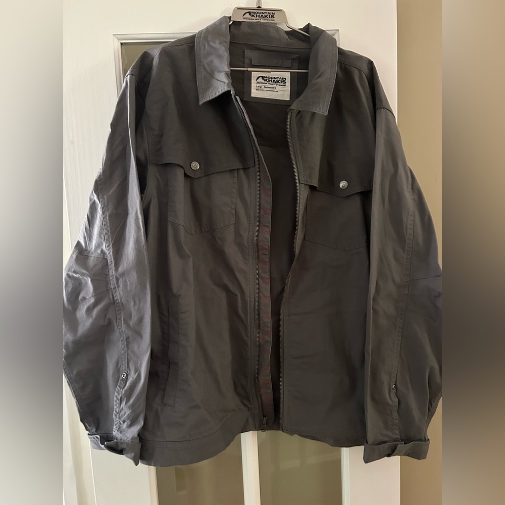 Men’s Mountain Khakis sz.L lightweight zip jacket